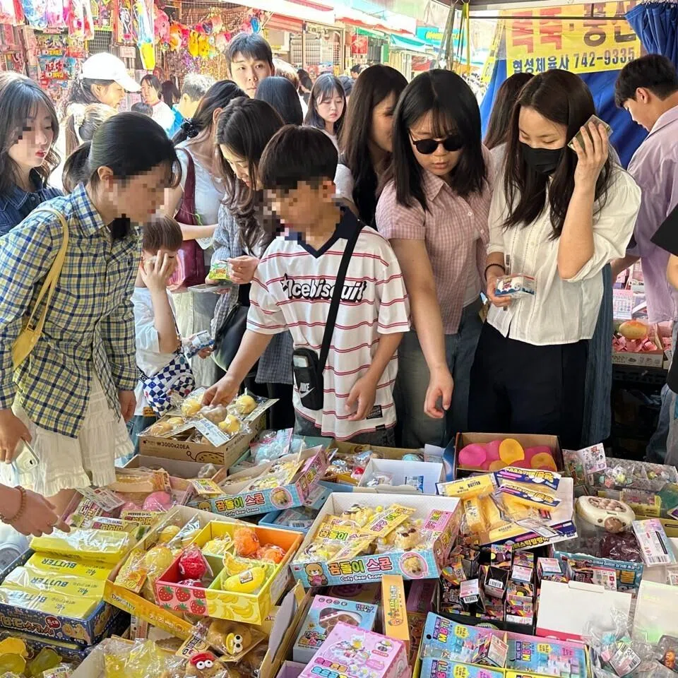 What was once considered a destination for older bargain hunters in their 50s to 70s has become one of Seoul’s hottest weekend outings for younger generations.