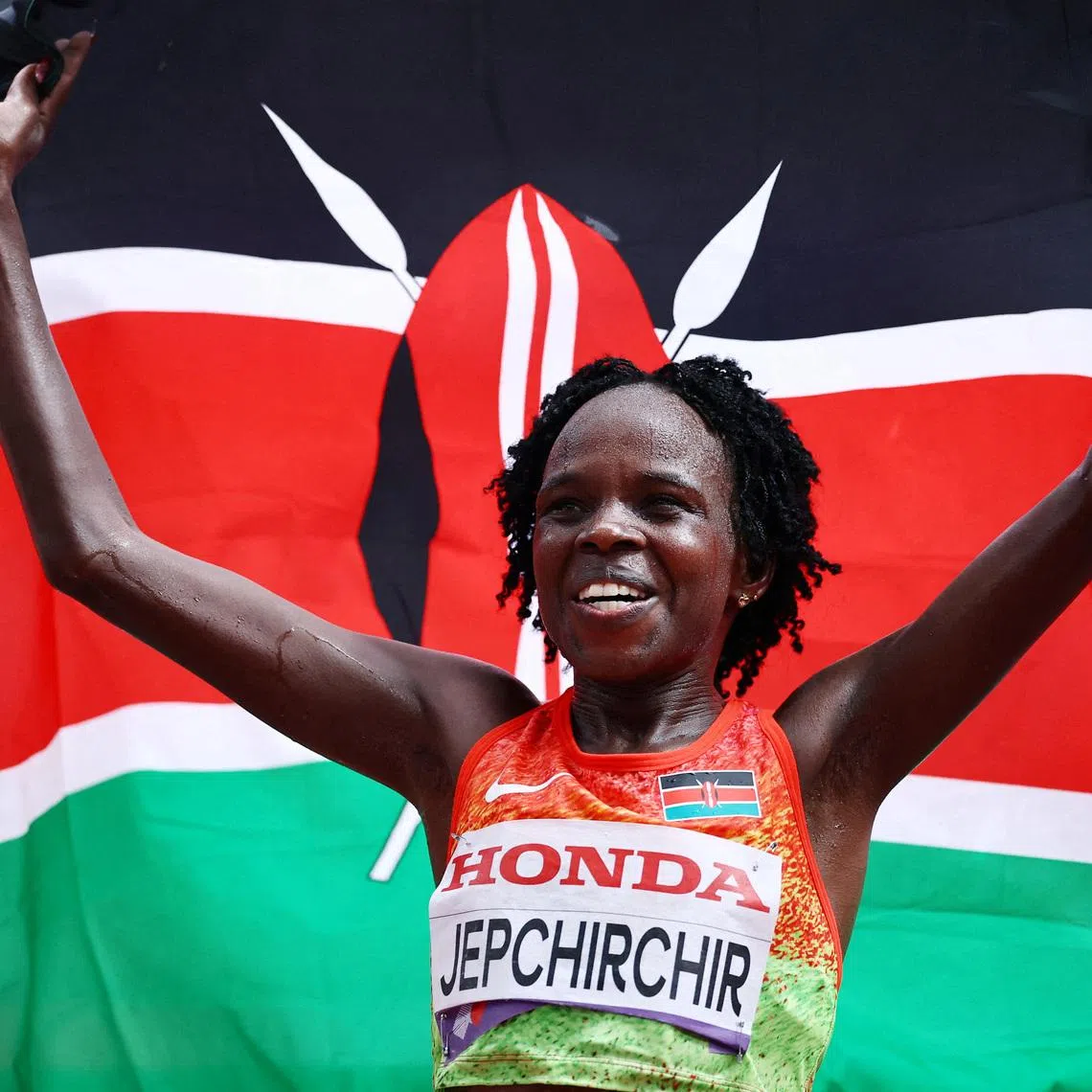 World Athletics Championships Tokyo 2025 - Women's Marathon Final - Japan National Stadium, Tokyo, Japan - September 14, 2025 Kenya's Peres Jepchirchir celebrates after winning the Women's Marathon Final REUTERS/Sarah Meyssonnier