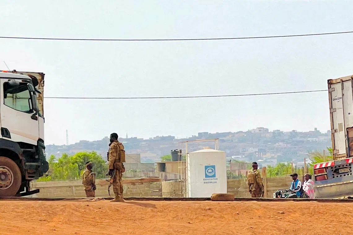 Al Qaeda-linked insurgents call on Malians to rise up, establish Sharia law