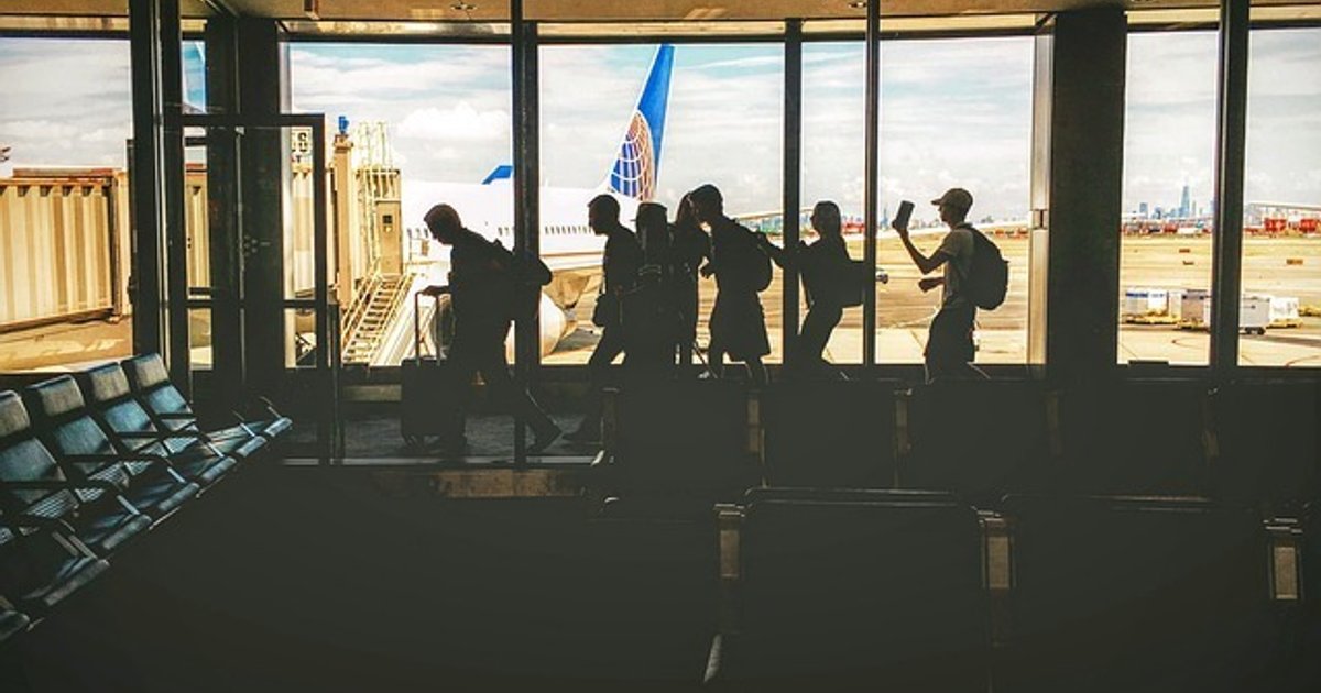 How to get friends to share expenses during group holidays