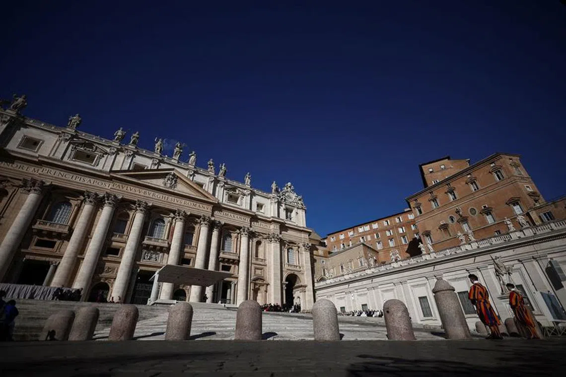 Pope Francis leads the weekly general audience in Saint Peter's Square, at the Vatican, November 8, 2023. REUTERS/Guglielmo Mangiapane/file photo