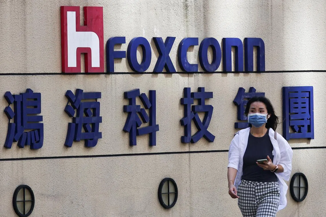 Foxconn’s reasons for not proceeding with the project were vague, and the company insists that it remains committed to manufacturing in India.