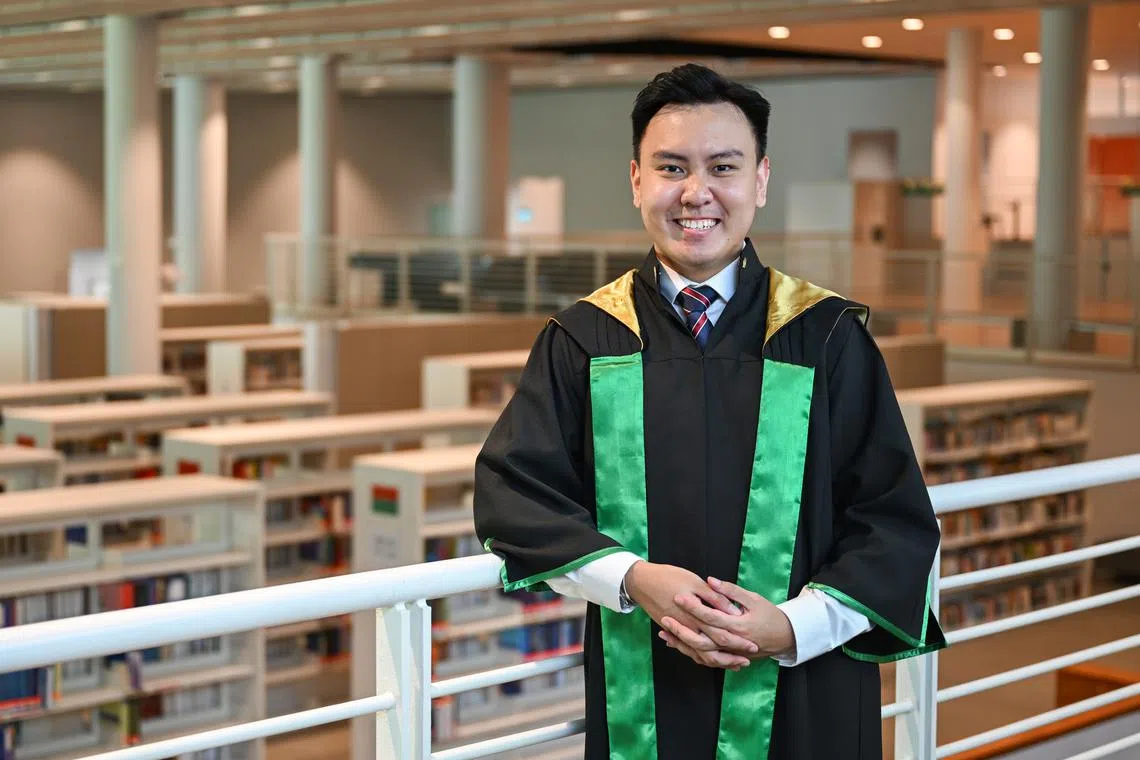 Mr Louis Eu Kaijie was valedictorian at Republic Polytechnic’s diploma in health services management graduation ceremony.