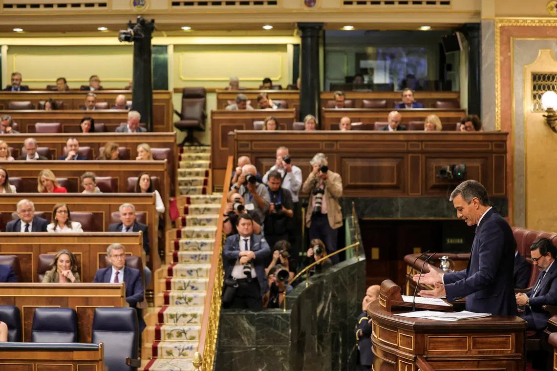 Spanish parliament rejects government's 2027 spending plan