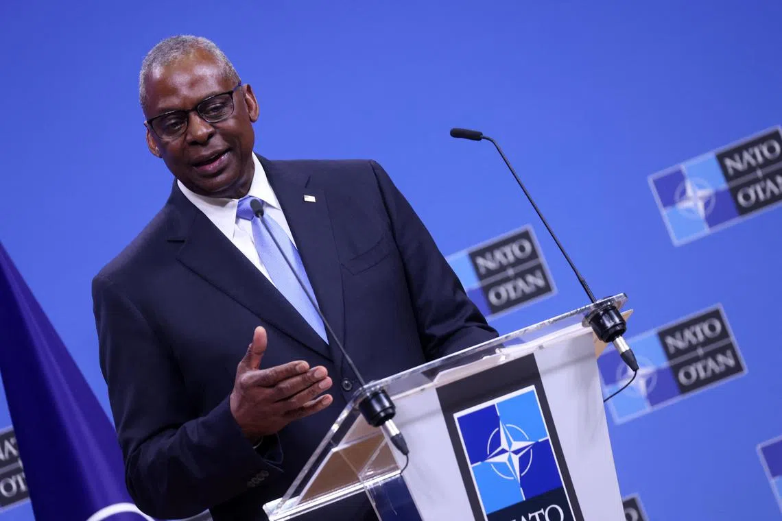 US.Defence Secretary Lloyd Austin called upon Russian leader Vladimir Putin to leave Ukrainian sovereign territory.