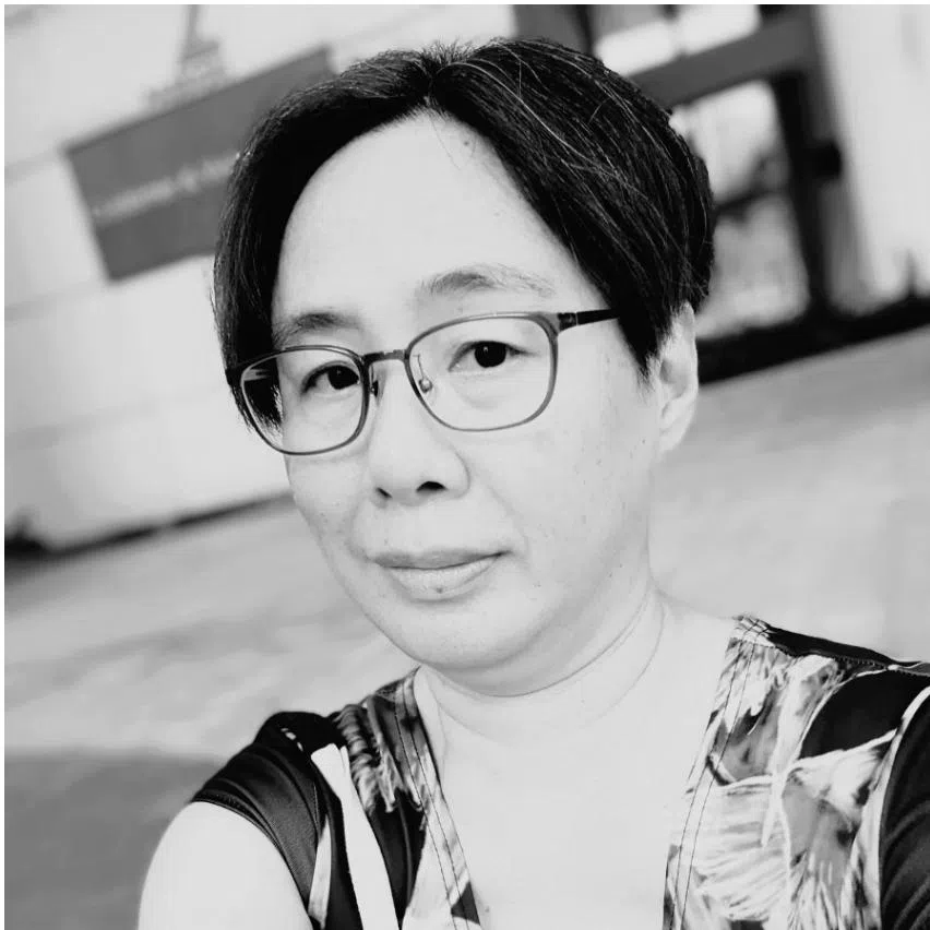 Wolf’s Path is titled after Joyce Chng’s own fascination with wolves and how the animal learns about, and expands, its territory through sniffing and exploring.