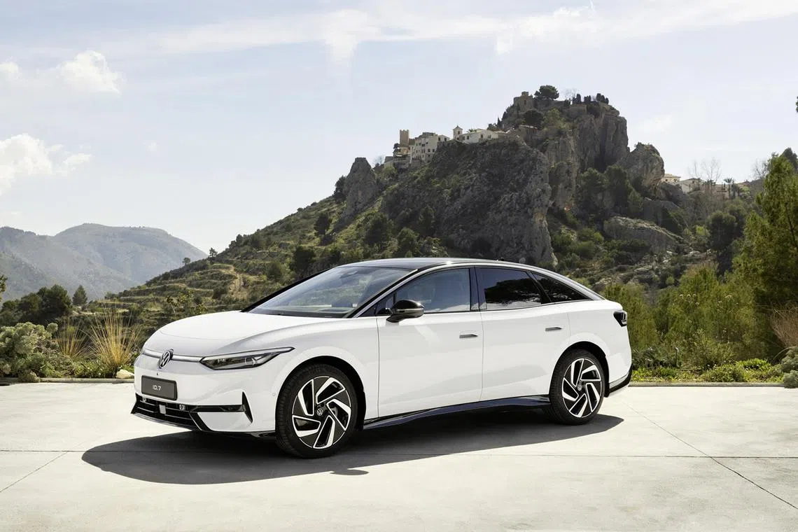 Volkswagen ID7: Long in length, long in range.