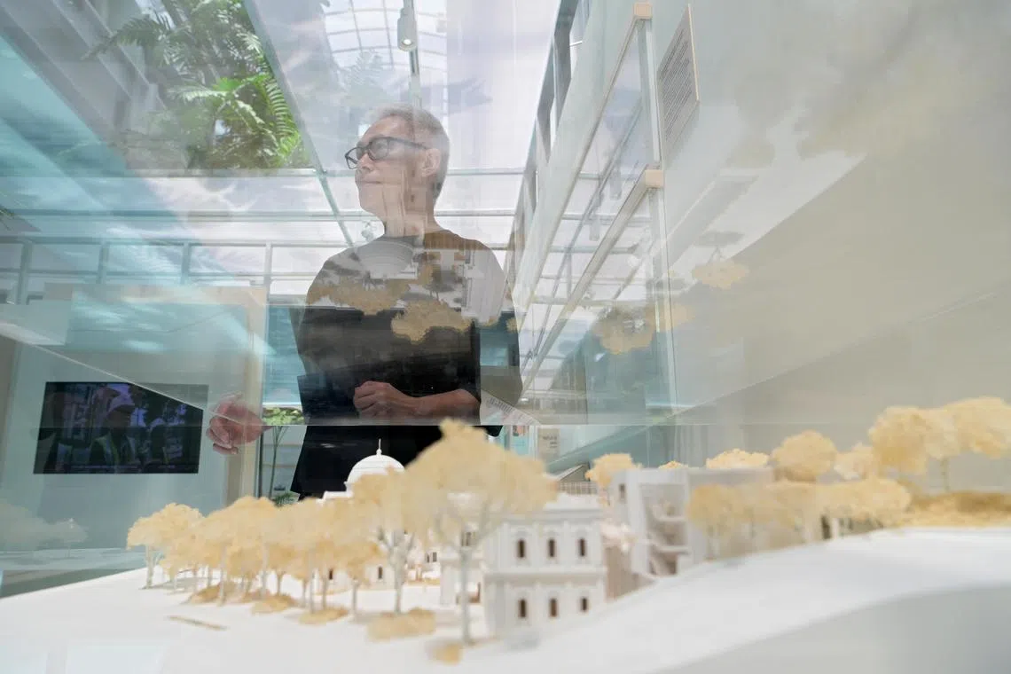 W Architects, which was previously known as William Lim Associates, is one of the pioneer firms that helped build modern Singapore. The late William Lim was instrumental in the design of Golden Mile Complex and People's Park Complex. His drawings and sketches are now on display at the URA Centre in Maxwell Road.