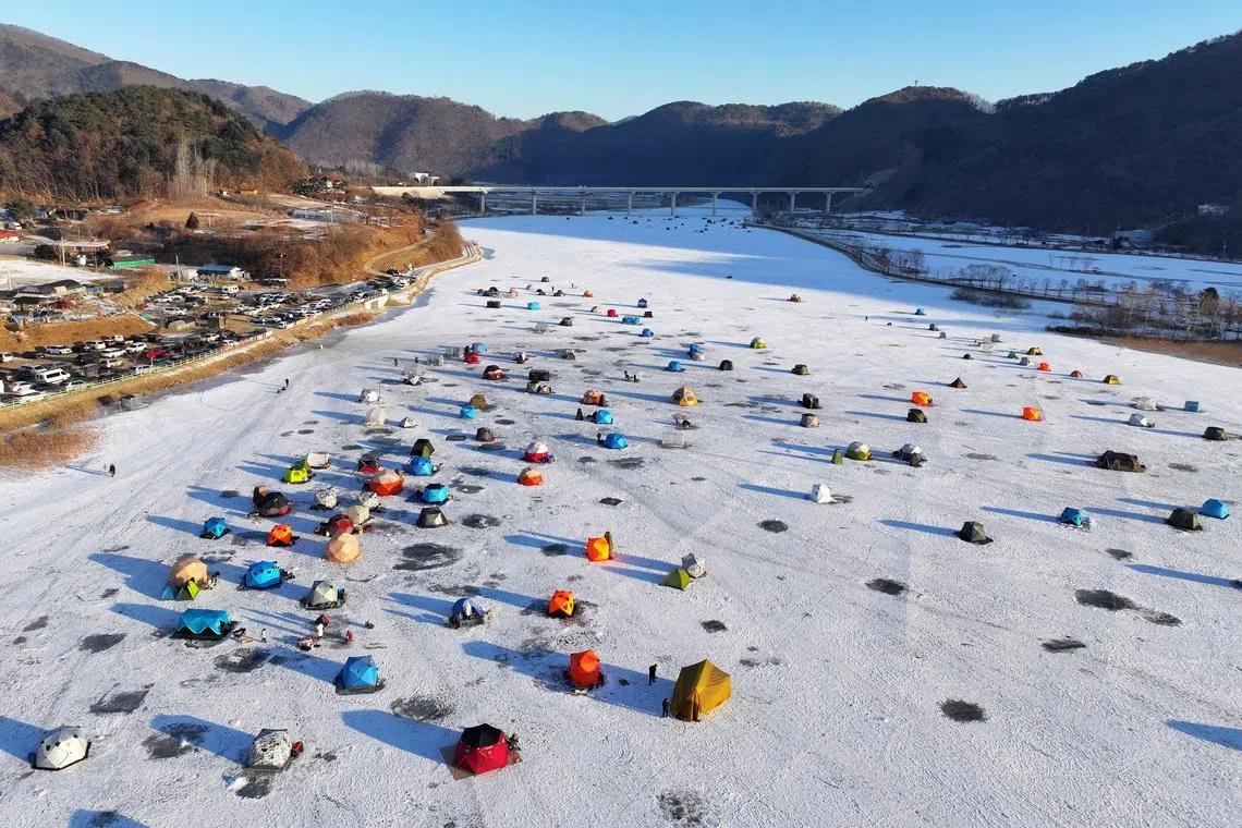 Cold snap grips South Korea as power outages leave hundreds without heating