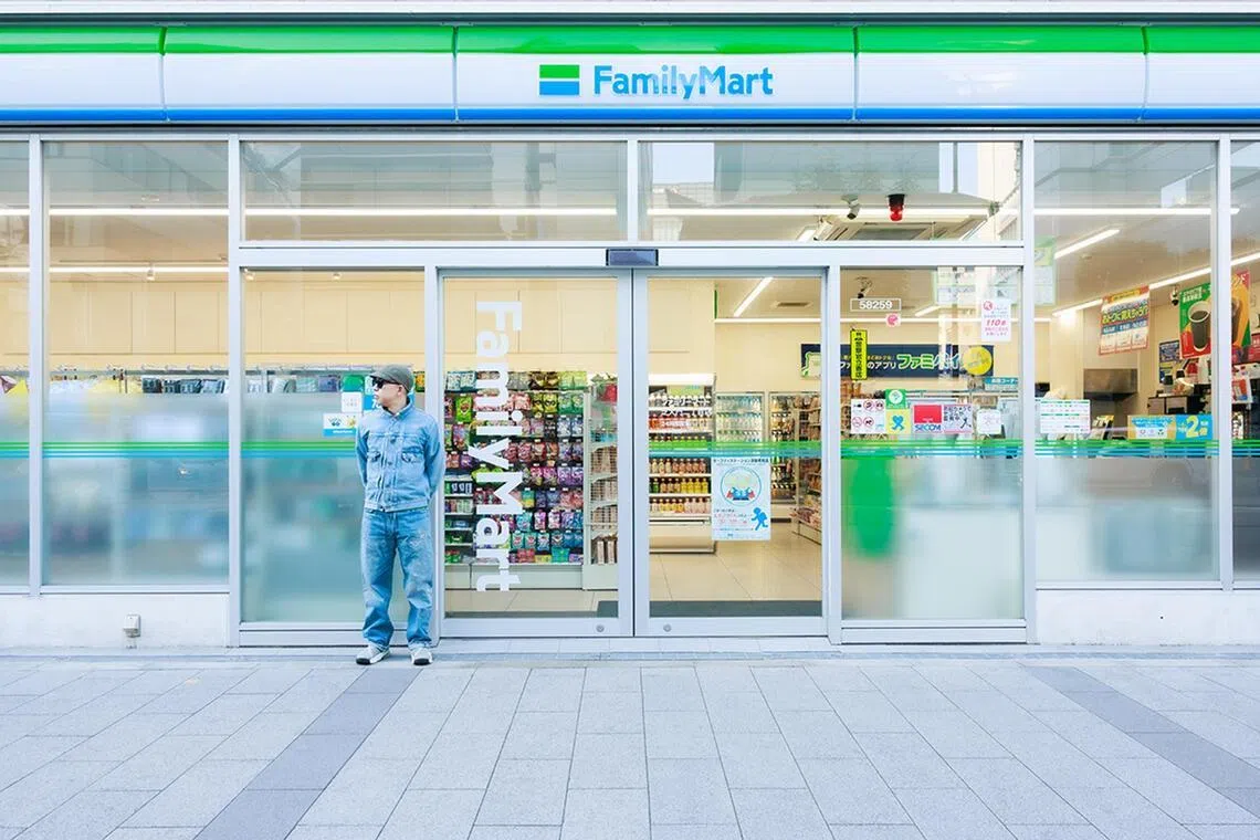 FamilyMart's Convenience Wear line includes many items for travellers such as socks, foldable umbrellas and sunglasses.