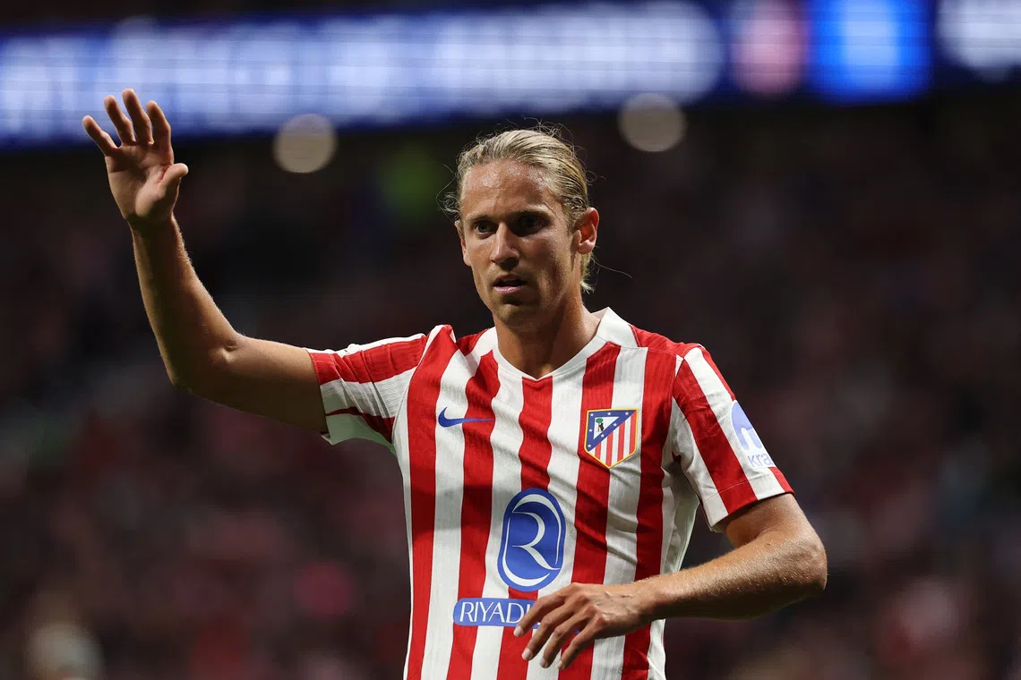 Soccer Football - UEFA Champions League - Quarter Final - Second Leg - Atletico Madrid v FC Barcelona - Riyadh Air Metropolitano, Madrid, Spain - April 14, 2026 Atletico Madrid's Marcos Llorente reacts REUTERS/Gonzalo Fuentes