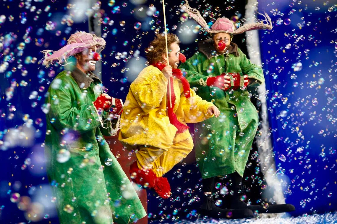 Contemporary circus and theatrical show Slava’s Snowshow returns to Sands Theatre at Marina Bay Sands.