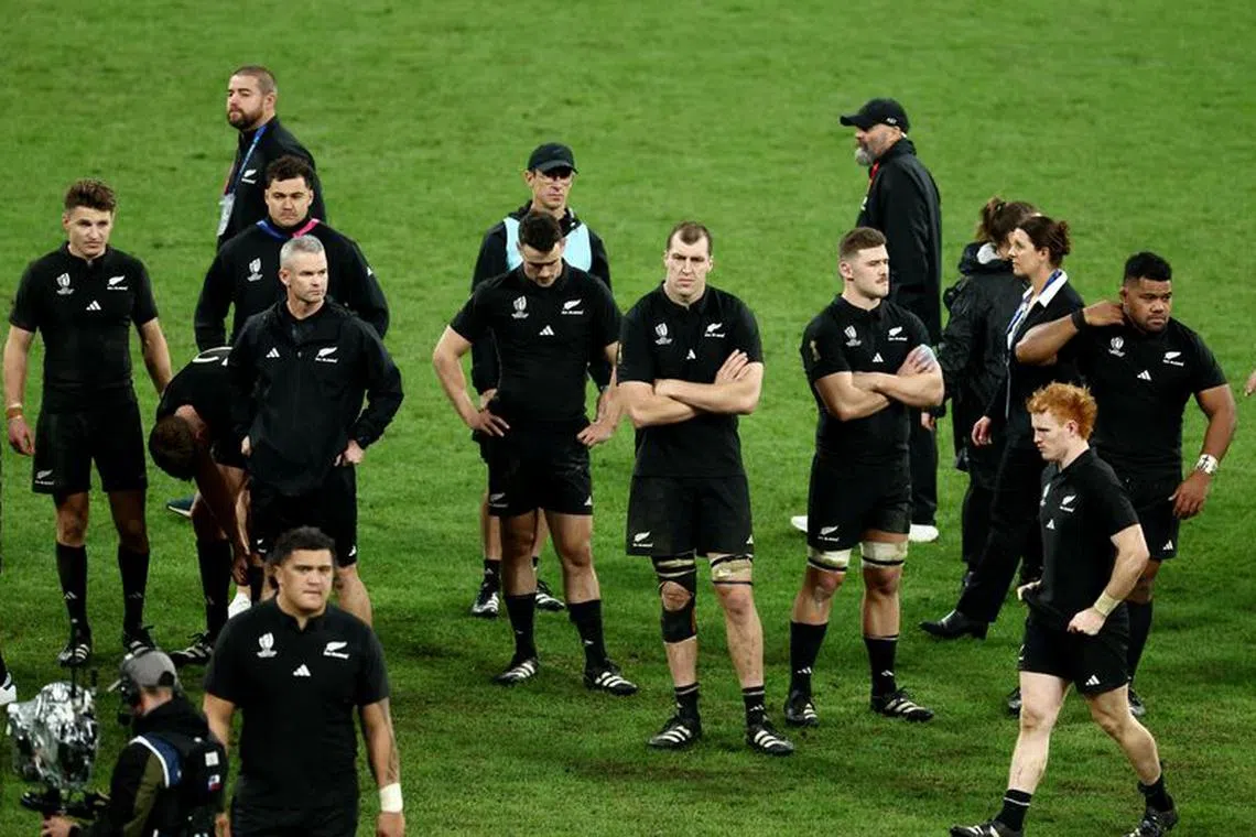 Rugby Union - Rugby World Cup 2023 - Final - New Zealand v South Africa - Stade de France, Saint-Denis, France - October 28, 2023 New Zealand's Brodie Retallick and teammates look dejected after the match REUTERS/Stephanie Lecocq