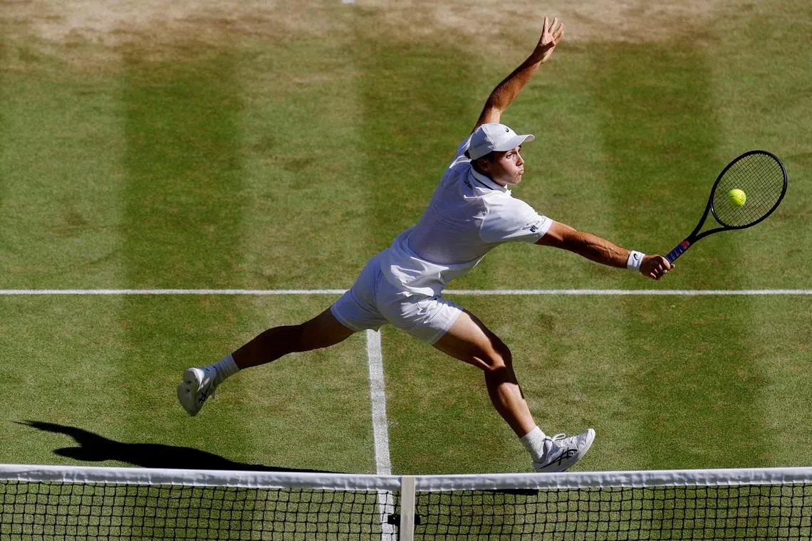 Tennis - Wimbledon - All England Lawn Tennis and Croquet Club, London, Britain - July 6, 2026 Britain's Arthur Fery in action during his fourth round match against Bulgaria's Grigor Dimitrov REUTERS/Andrew Couldridge