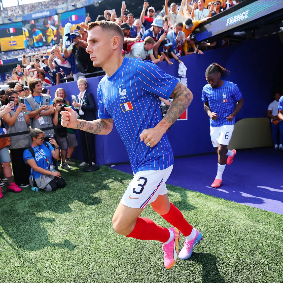 Lucas Digne says he’s ‘very honoured’ to return to Paris Saint-Germain, where he played for two seasons between 2013 and 2015.