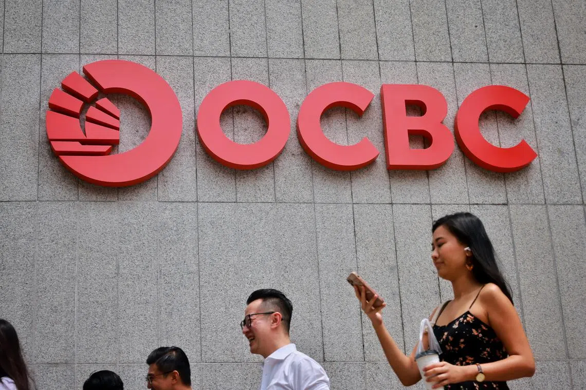 ST20230728_202396566949/pixlogo28/Jason Quah

The new OCBC logo seen at OCBC Centre at Chulia Street on July 28, 2023.

Banking, finance, investment