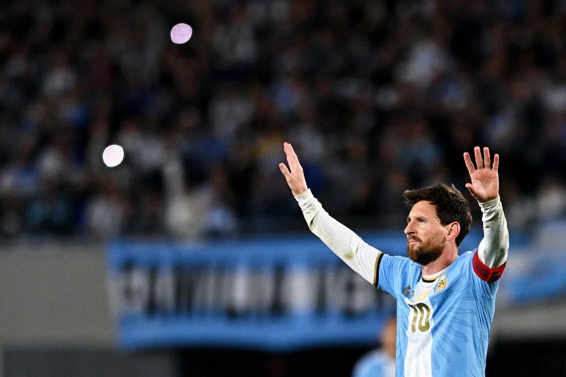 The match was halted in the 10th minute – in tribute to Messi’s famous shirt number – for a minute-long ovation.