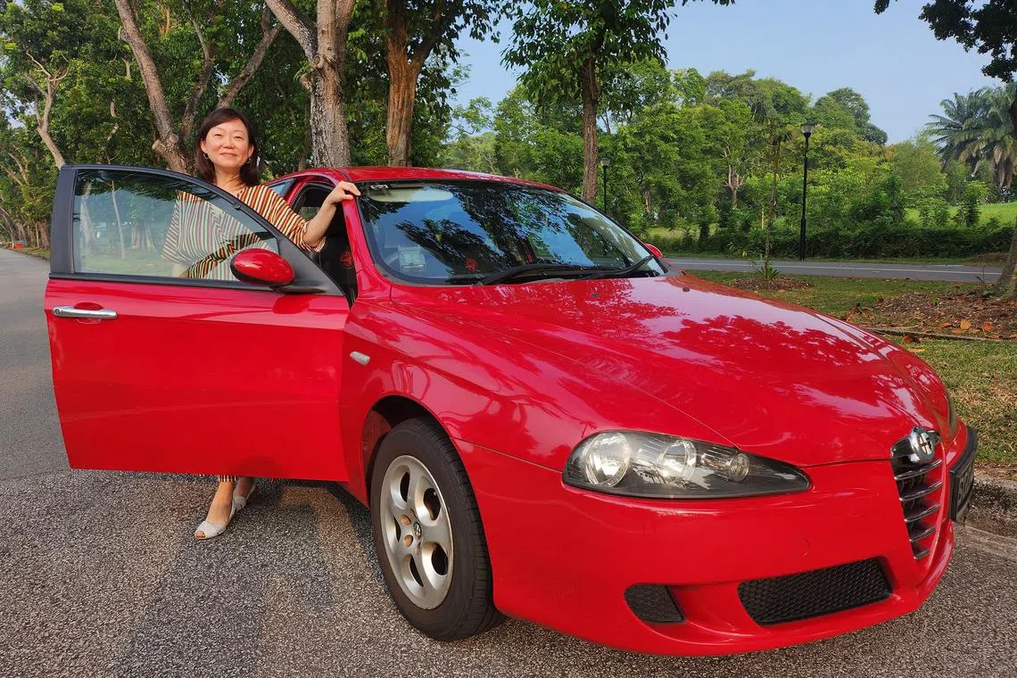 ssmycar20 - Ms Lee Ying Ying and her Alfa Romeo 147 

Credit: Sarjeet Singh