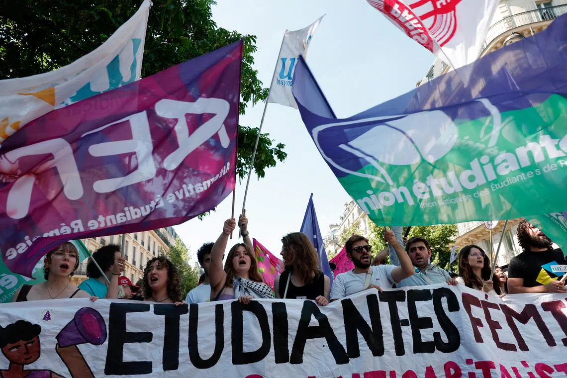 Thousands of women march in France against far right | The Straits Times