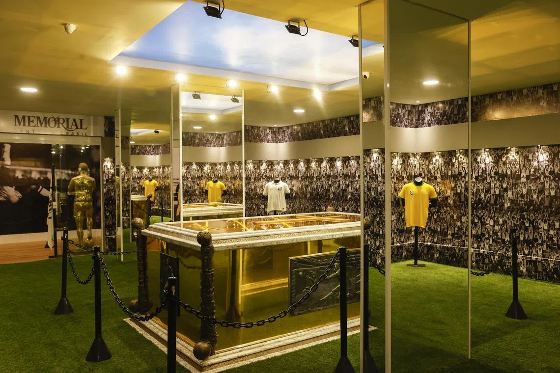 The mausoleum where former Brazilian football legend Pele is buried opened its doors to the public on 15 May 2023. 