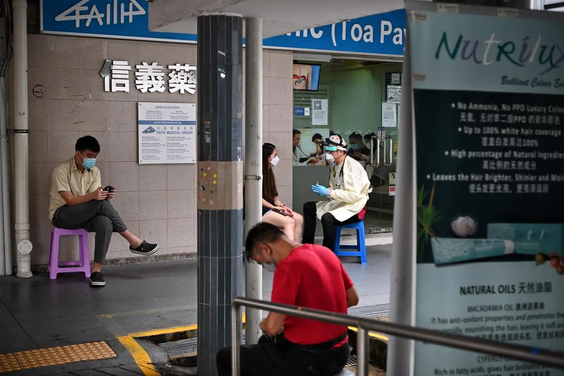 Pseudoephedrine is commonly used to clear a blocked nose. 