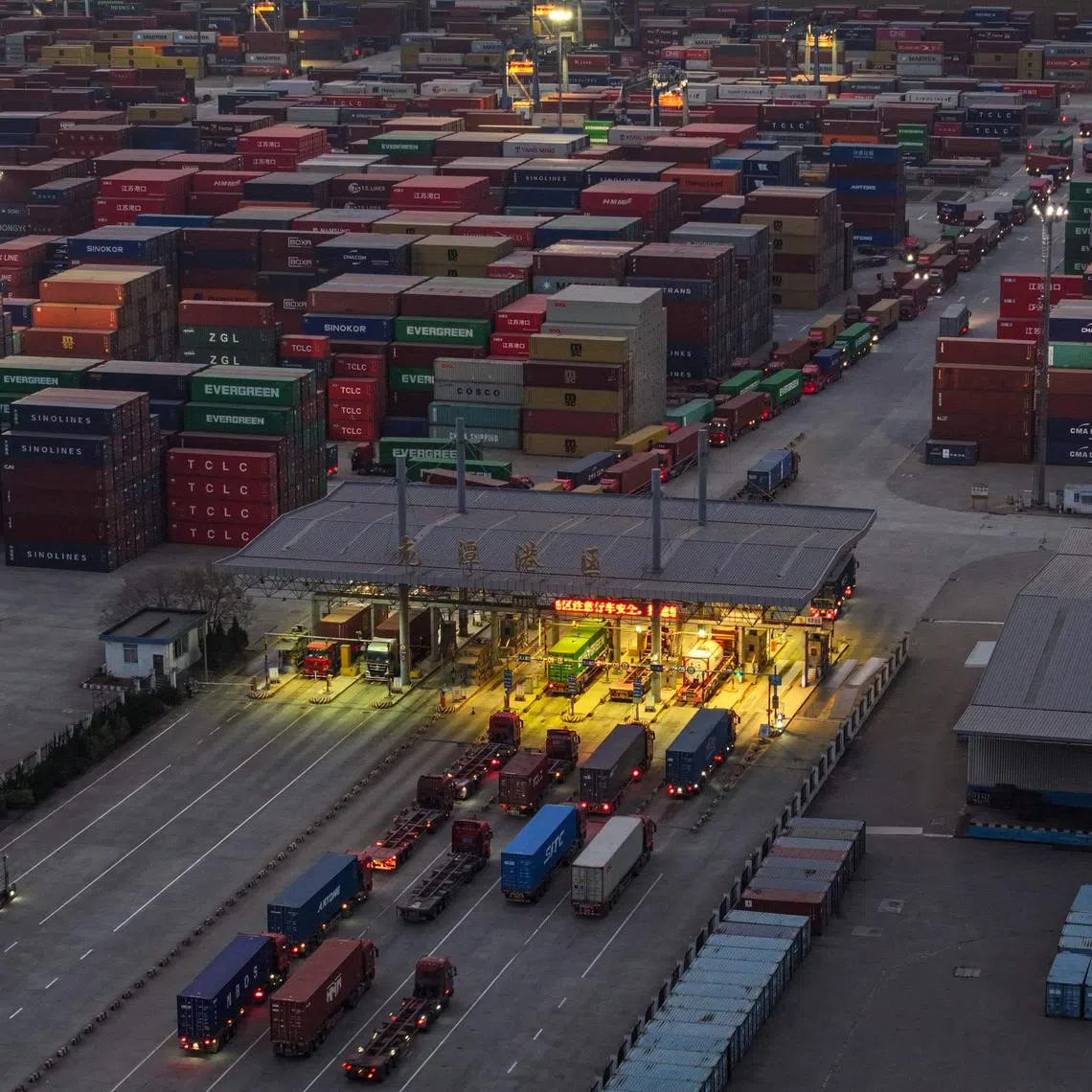 It’s impossible for Silicon Valley to fight a trade war and a win a tech war at the same time.