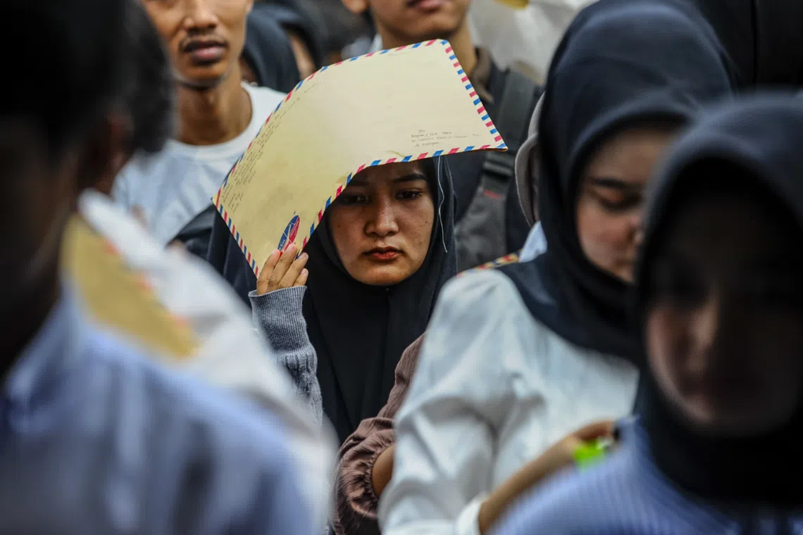 A recent report finds Indonesia lagging other countries in South-east Asia when it comes to youth employment.