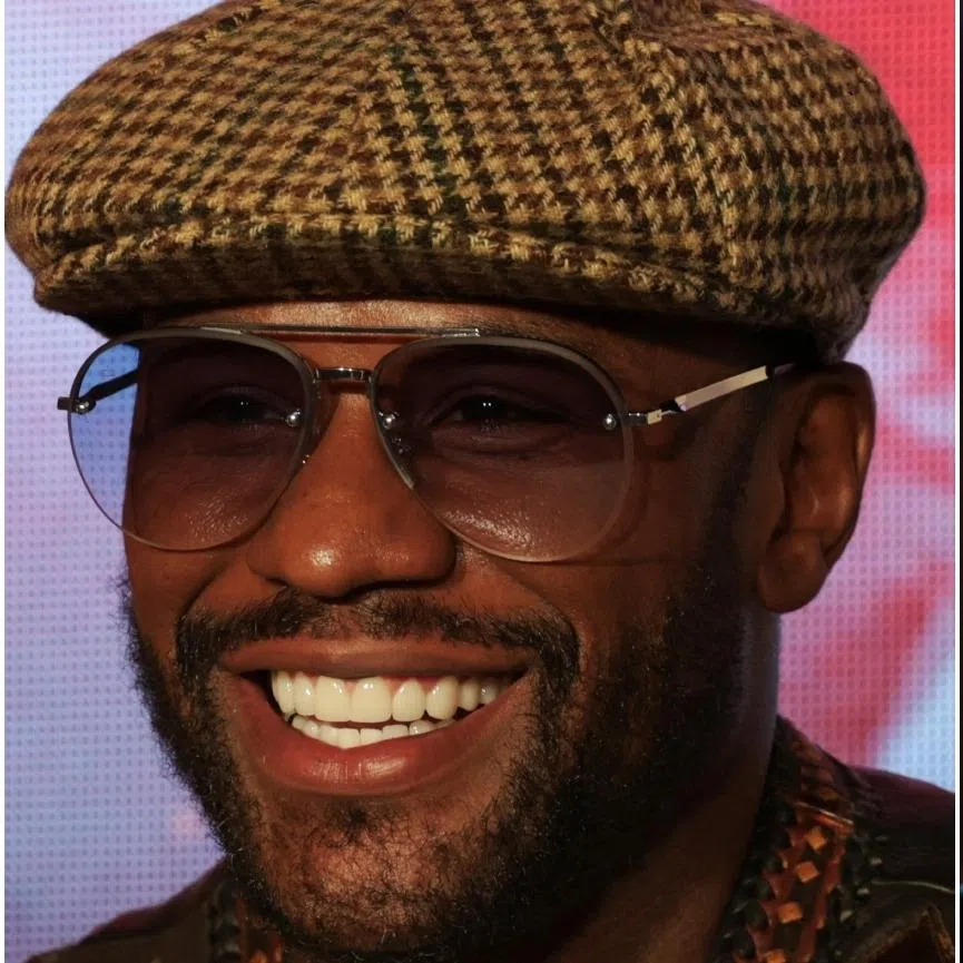 Floyd Mayweather (left) defeated Manny Pacquiao in their 2015 encounter dubbed the “Fight of the Century”.