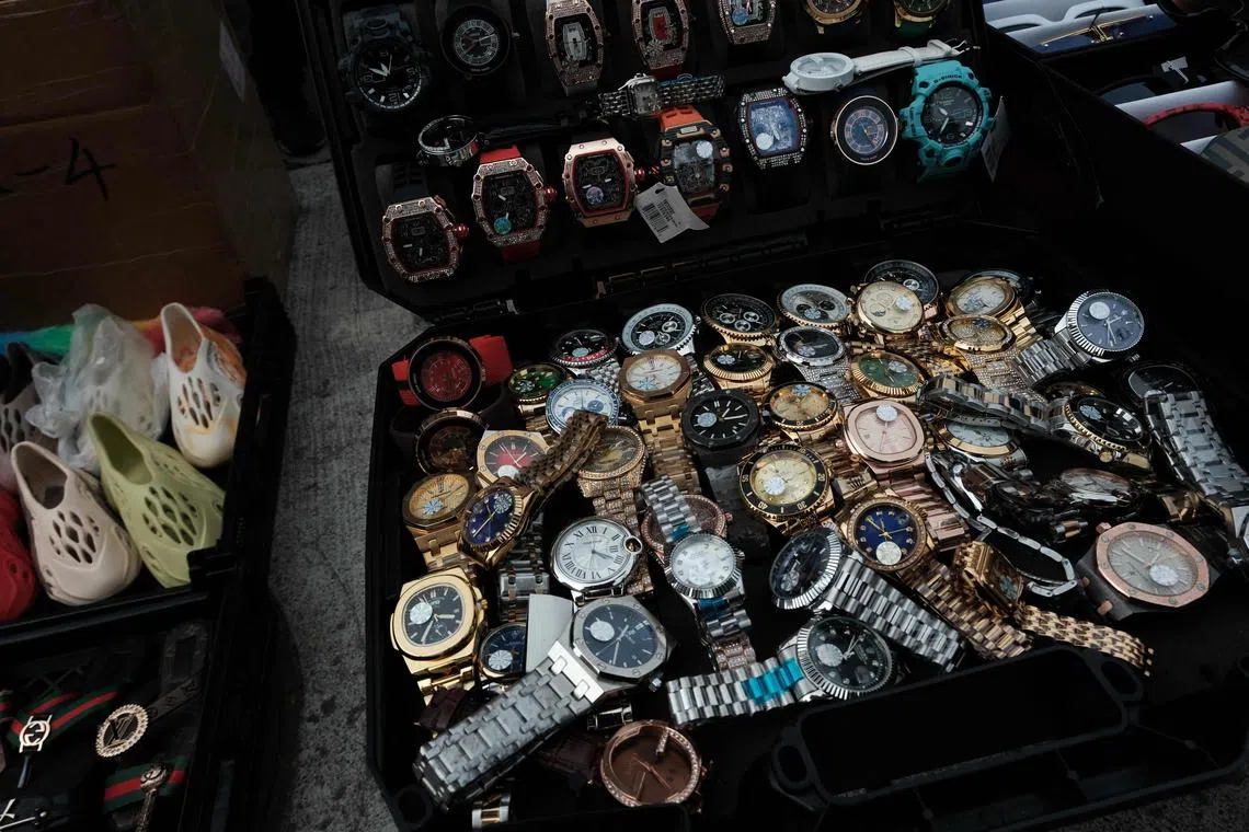 Fake or replica luxury watches are a growing problem in the €25 billion (S$37 billion) per year secondary watch market. 