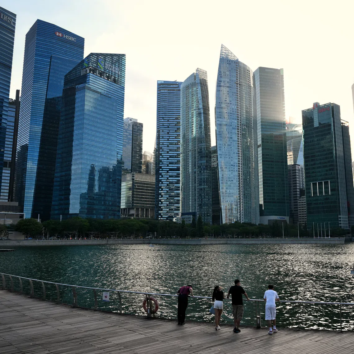 A bigger share of businesses anticipate worsening conditions (37%) rather than improvement (14%) in 2026.