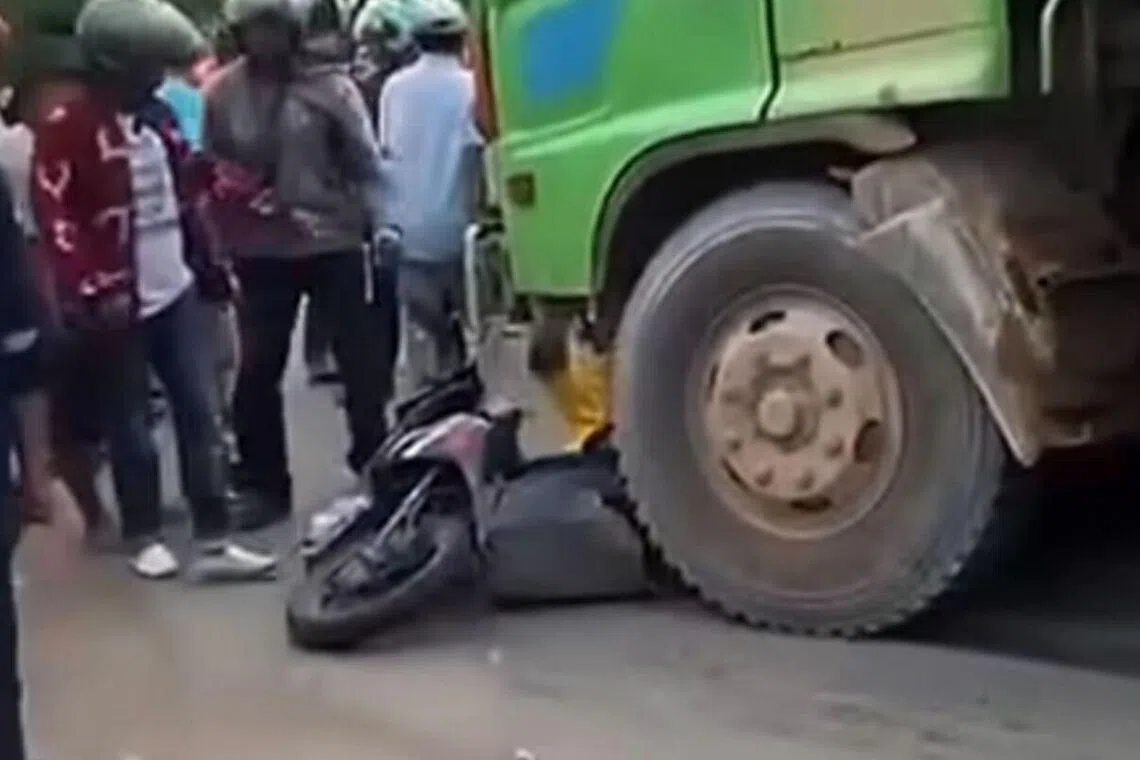 The man reportedly died from his injuries at the scene.