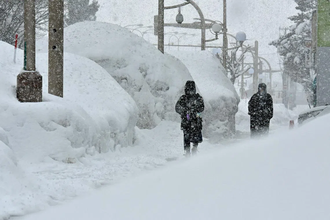 The Japan Meteorological Agency is urging people to be careful of the impact to traffic caused by icy road surfaces, avalanches and snow accumulation.