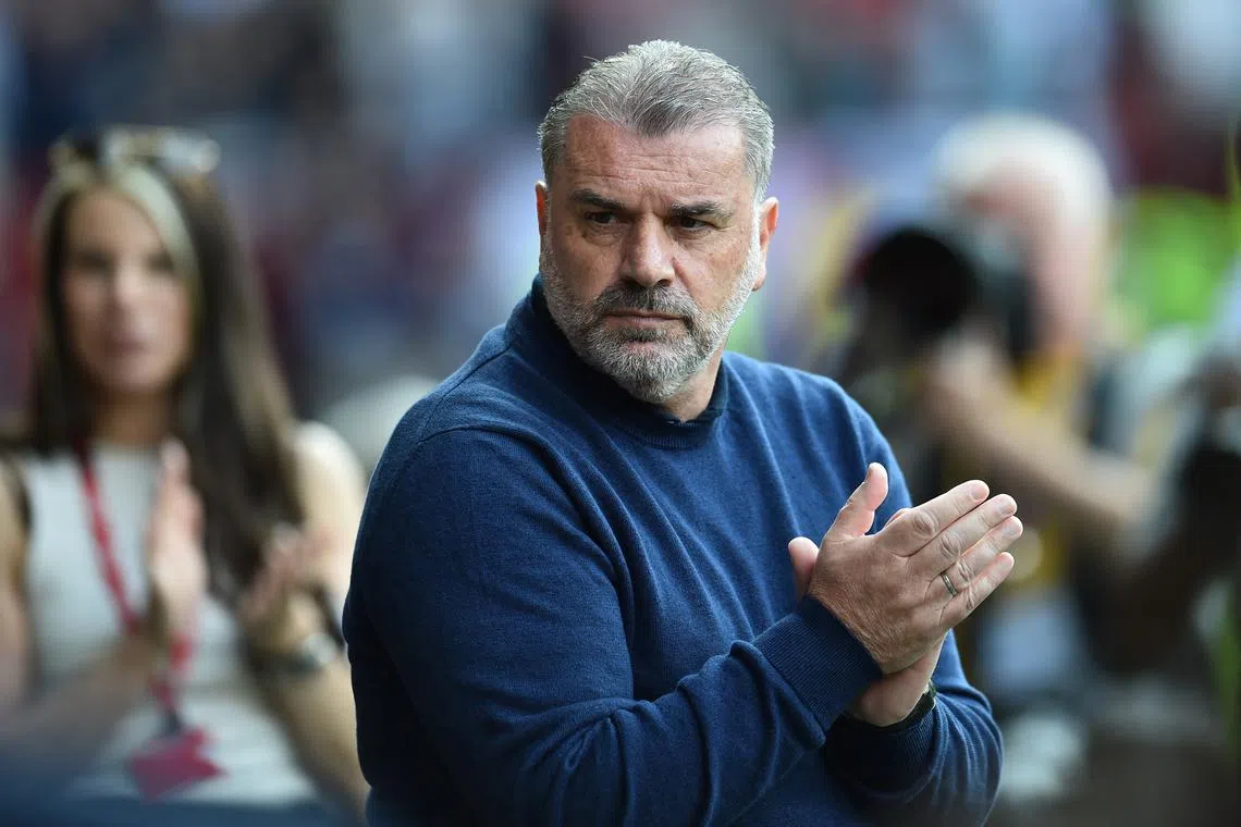FILE PHOTO: Soccer Football - Premier League - Sheffield United v Tottenham Hotspur - Bramall Lane, Sheffield, Britain - May 19, 2024 Tottenham Hotspur manager Ange Postecoglou before the match REUTERS/Peter Powell/File Photo