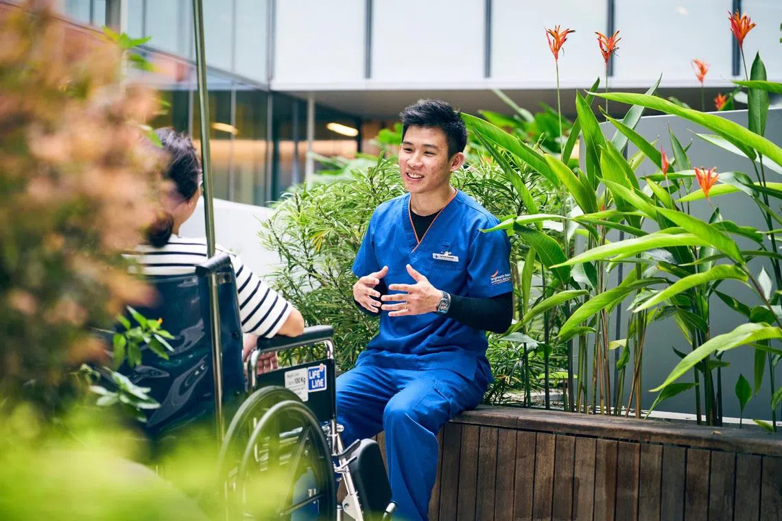 your-singapore-story-daren-kwang-changi-general-hospital-healing-patients