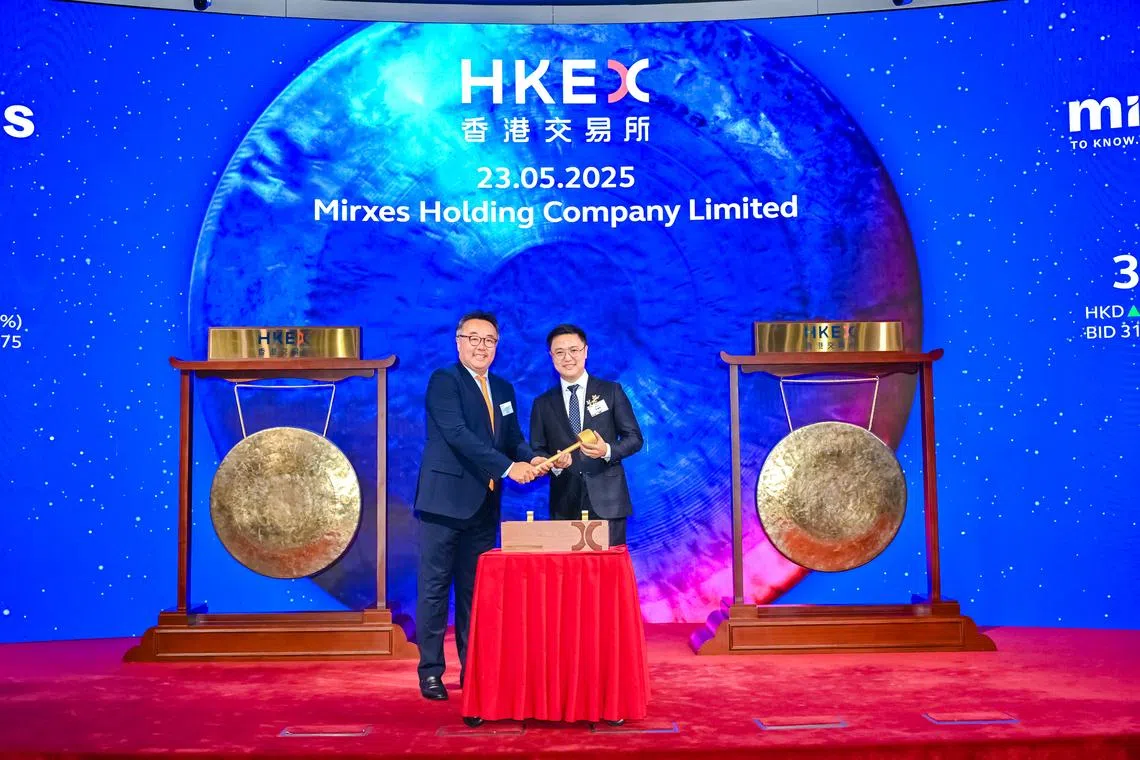 Mirxes’ CEO Dr Zhou Lihan at the Hong Kong Stock Exchange listing in 2025