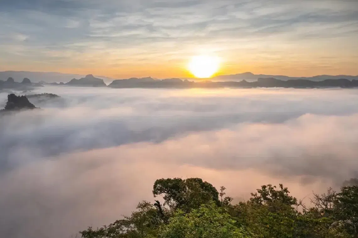 Average minimum temperatures across upper Thailand are expected to be around 22 to 23 deg C, about 2 deg C above the normal average of 19.9 deg C.
