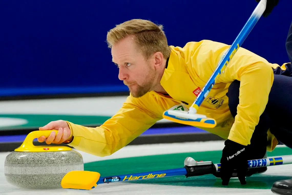 Curling - World Men's Curling Championship - Mosaic Place, Moose Jaw, Saskatchewan, Canada - April 4, 2025 Sweden's Niklas Edin in action during the match against Norway REUTERS/Todd Korol