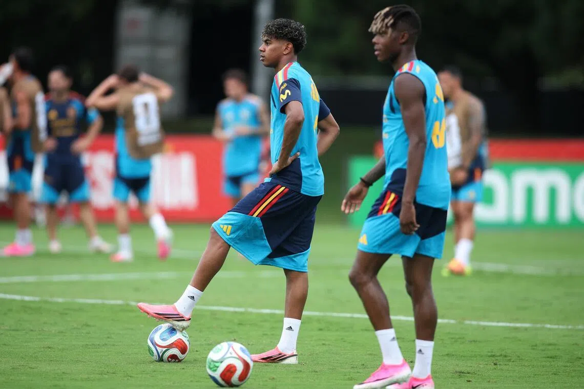 Spain's Lamine Yamal (left) and Nico Williams during training at Baylor School in Chattanooga, Tennessee, on June 6, 2026, ahead of the 2026 World Cup.