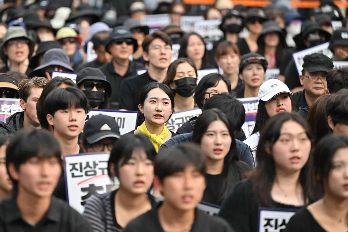 The protesting teachers had expressed frustration over mistreatment by parents and students.