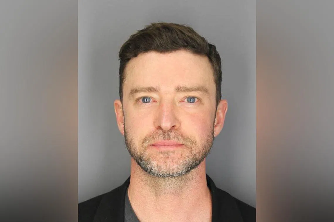 Top-selling singer Justin Timberlake was expected to be arraigned on charges he was driving under the influence.