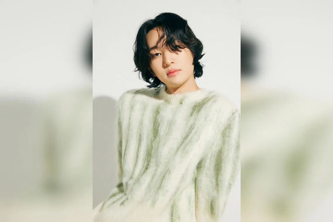 K-pop boyband Shinee's Onew will be performing and presenting at Mediacorp's Star Awards on April 21.