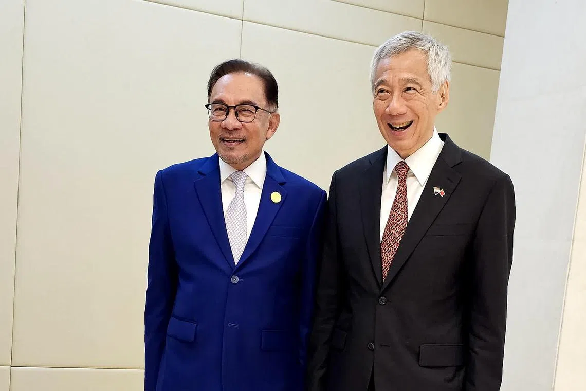 PM Lee Hsien Loong and Malaysian counterpart Anwar Ibrahim reviewed the progress both countries made in bilateral cooperation, on the sidelines of the Boao Forum in China. 