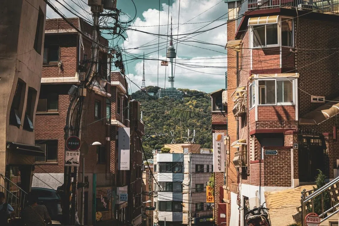 A record 3.6 million young people in South Korea do not own homes