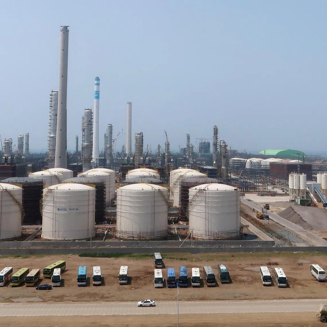 The US Treasury Department targeted Chna's Hengli Petrochemical (Dalian) Refinery, which it said is one of Iran’s largest customers of crude oil and petroleum products.