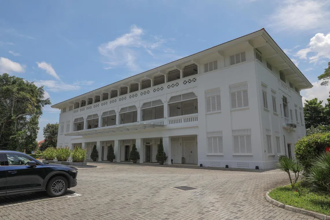The BNP Paribas APAC Training Campus is an example of how old barrack buildings can be repurposed, while retaining the architectural features.