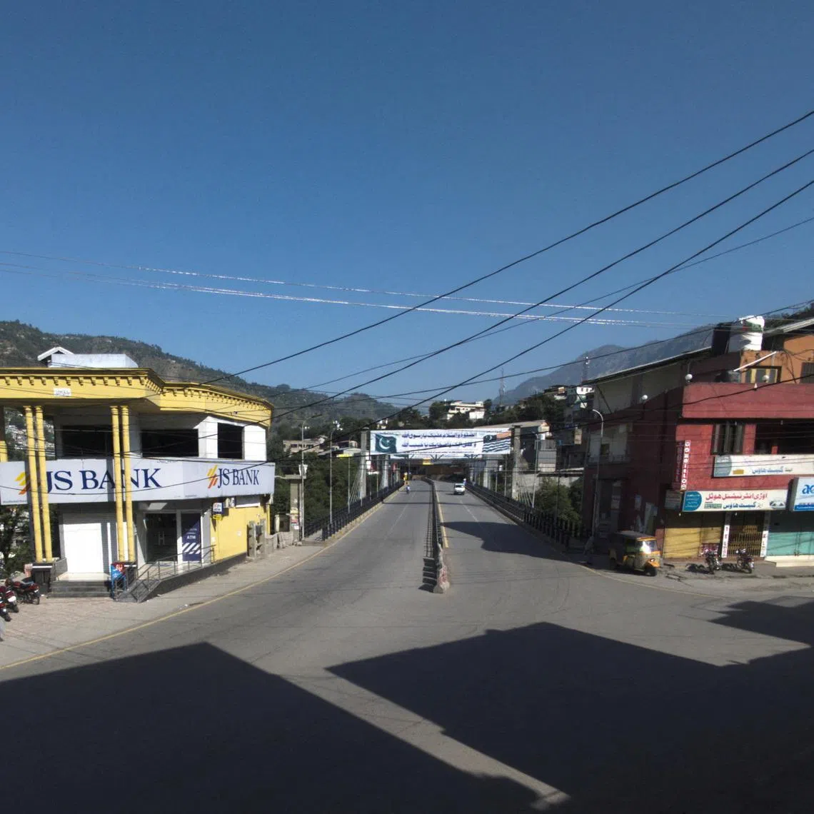 FILE PHOTO: A deserted view of a street during a shutter-down strike called by the banned Joint Awami Action Committee (JAAC), an alliance of civil society groups, in Muzaffarabad, Pakistani Kashmir, June 9, 2026. Picture taken with a mobile phone. REUTERS/Stringer/File Photo