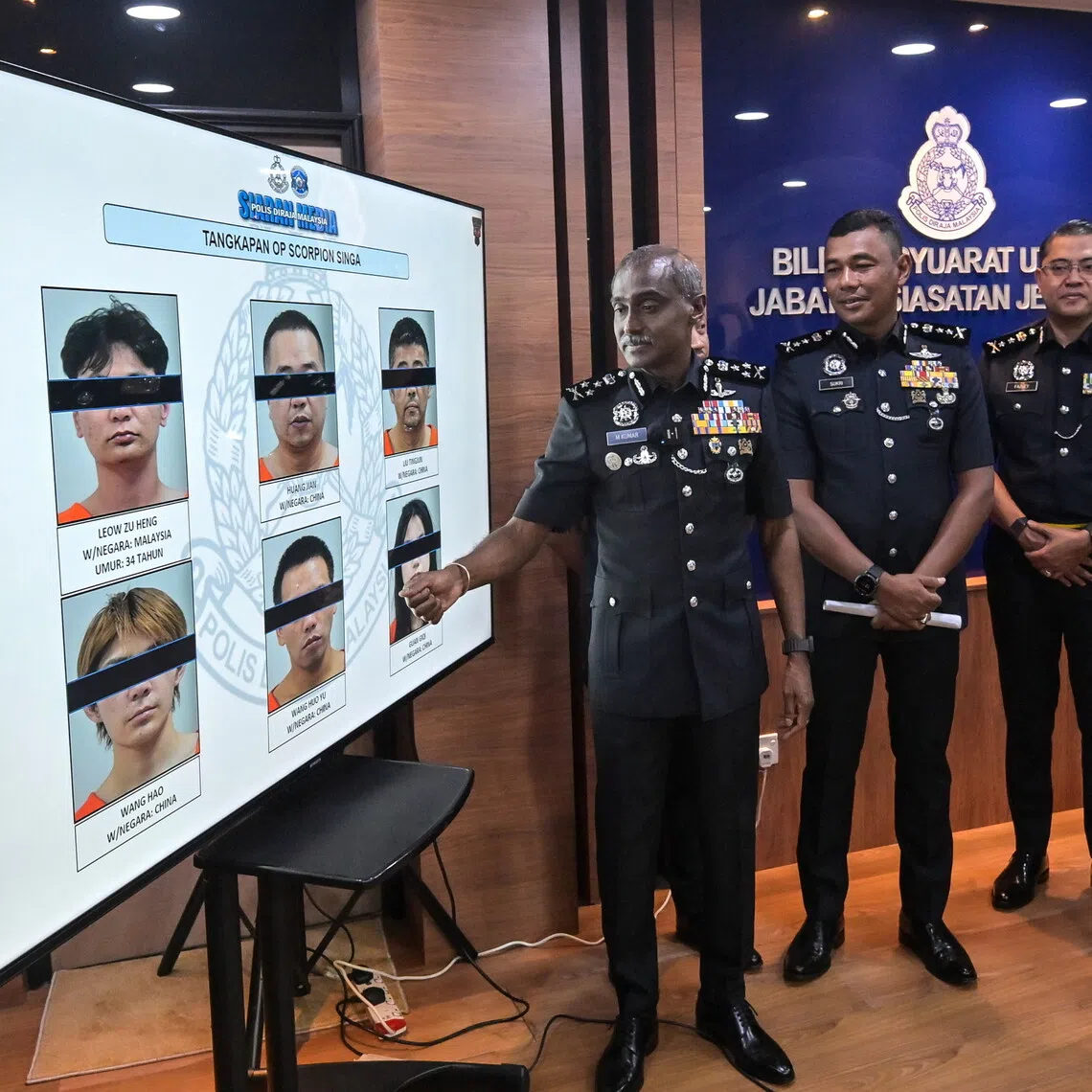 Two people who were suspected to be part of a kidnapping syndicate were shot dead after firing at police during the raid, and six others were arrested.