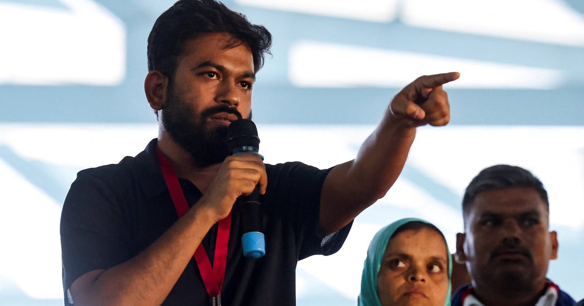India detains 'cockroach' protest leader Dipke in Delhi