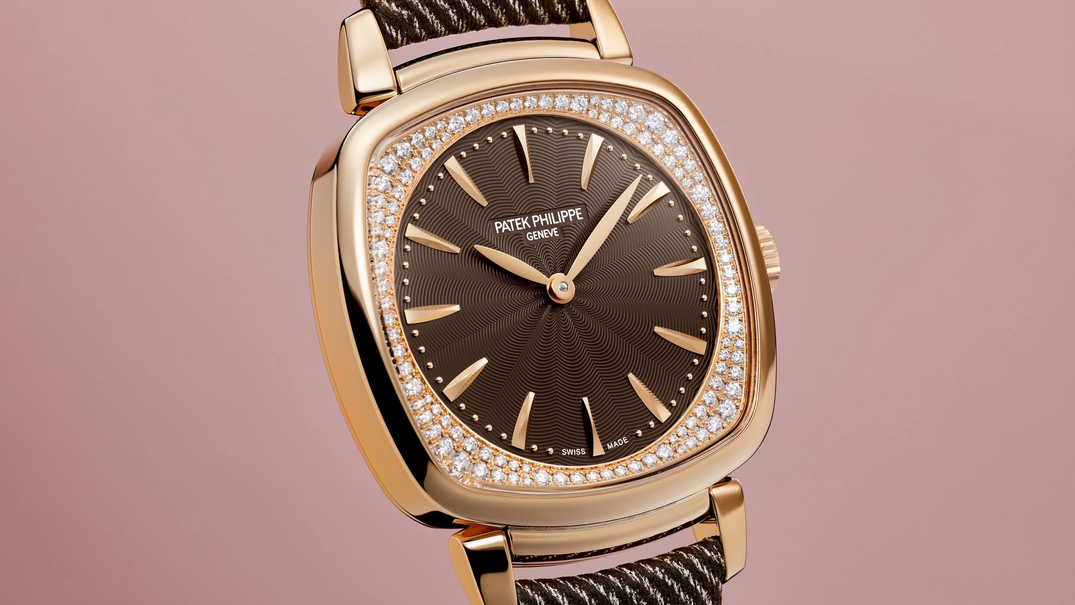 The latest Gondolo Ladies First collection is fitted with the compact E15 quartz calibre housed in Art Deco-inspired cushion cases.