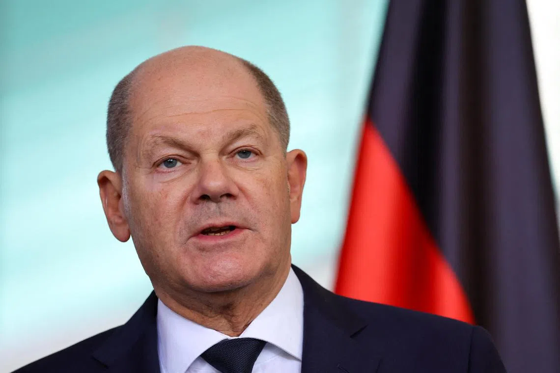 German Chancellor Olaf Scholz has so far refused to send long-distance Taurus missiles to Ukraine, fearing that it would lead to an escalation of the conflict.